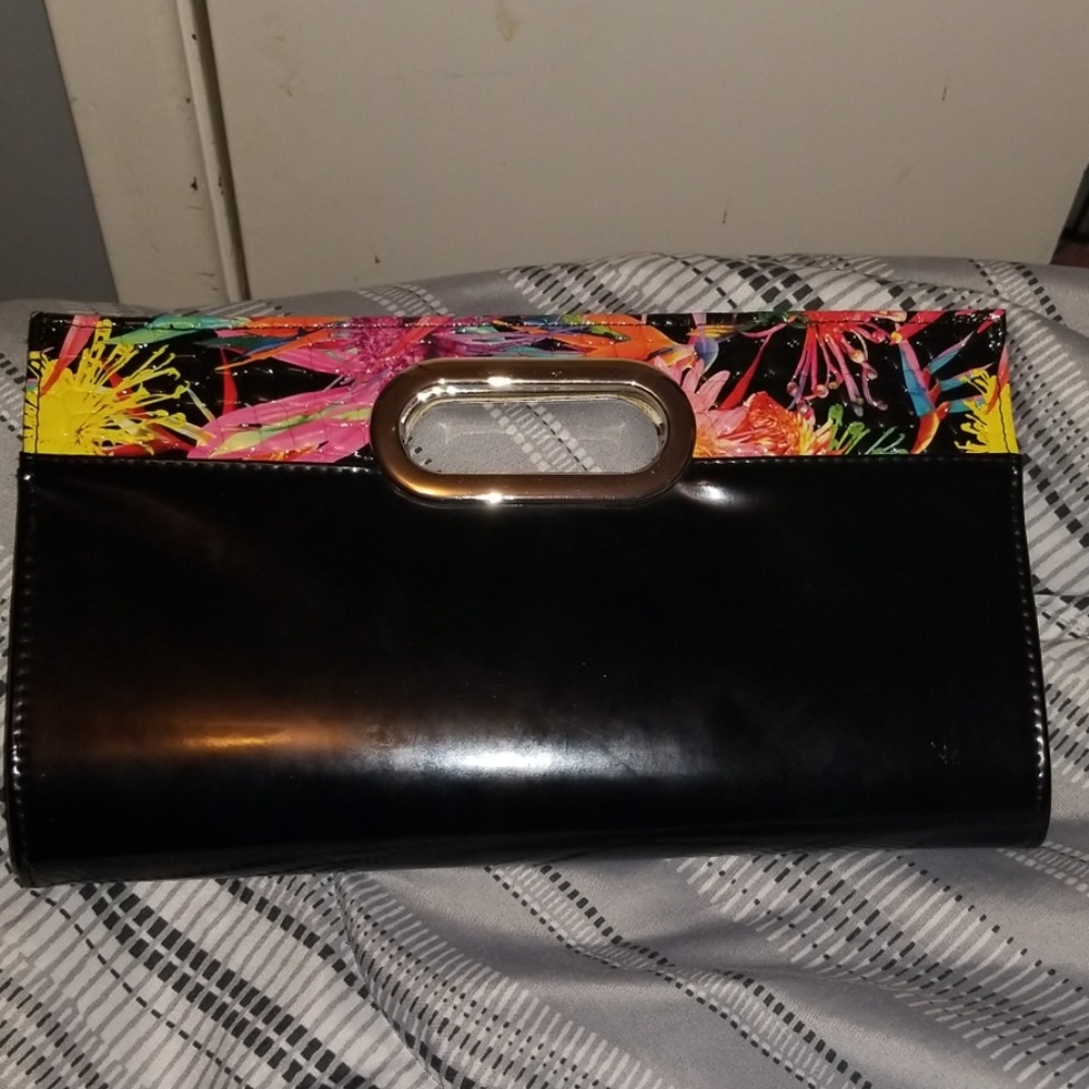 Hand bag